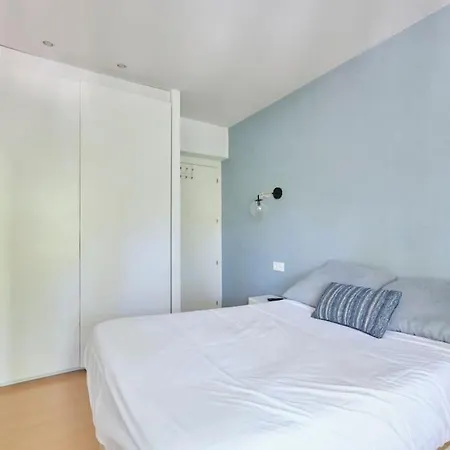 Moderno Y Acogedor Piso En Apartment *